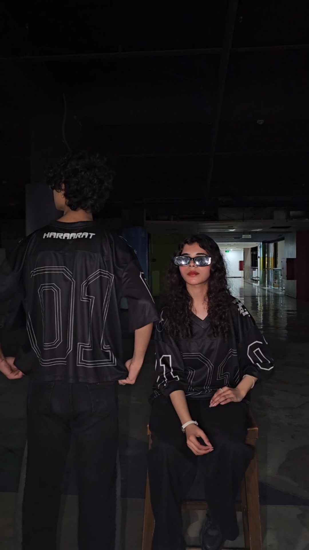 01 BLACK UNISEX JERSEY