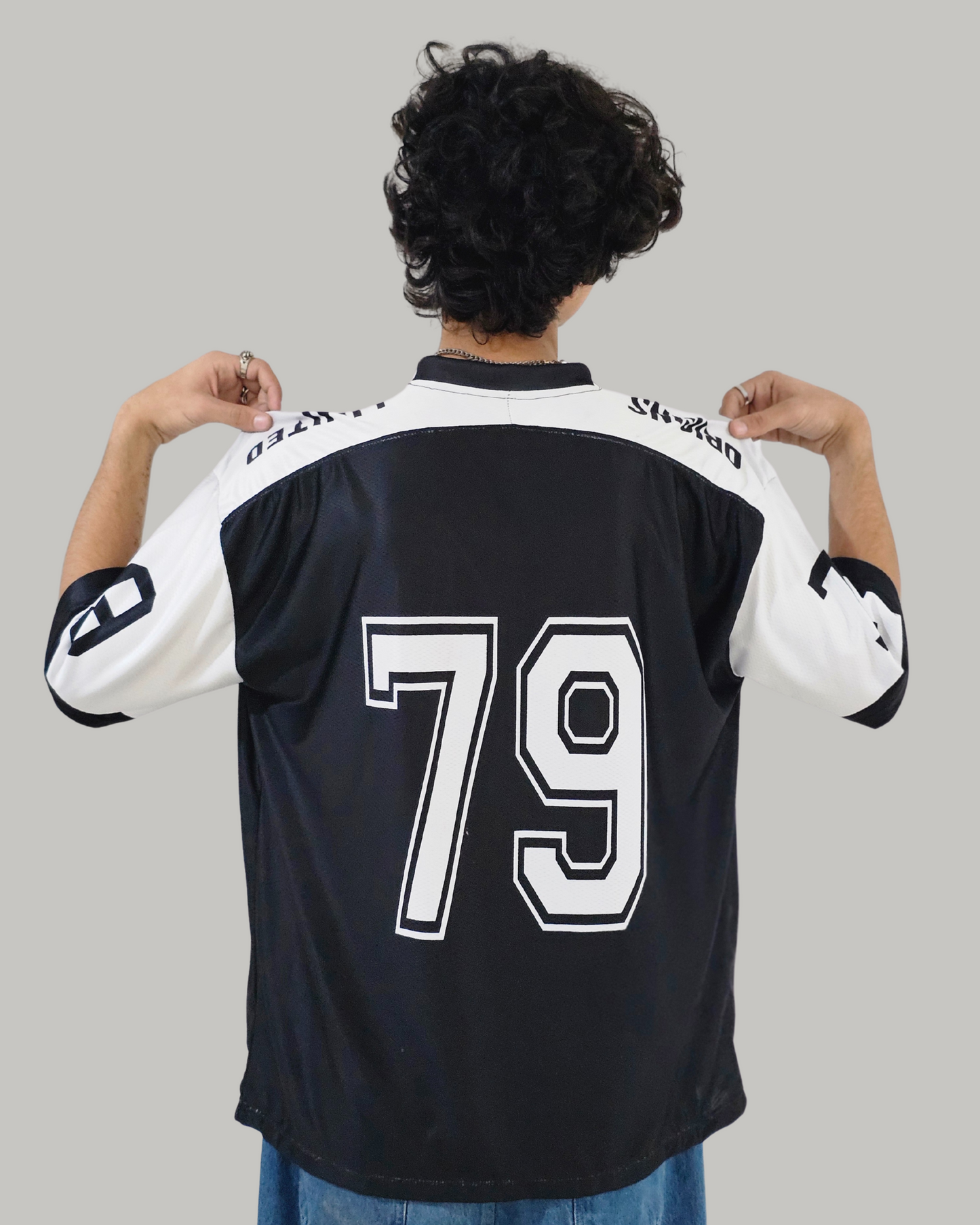 79 UNISEX BLACK & WHITE JERSEY